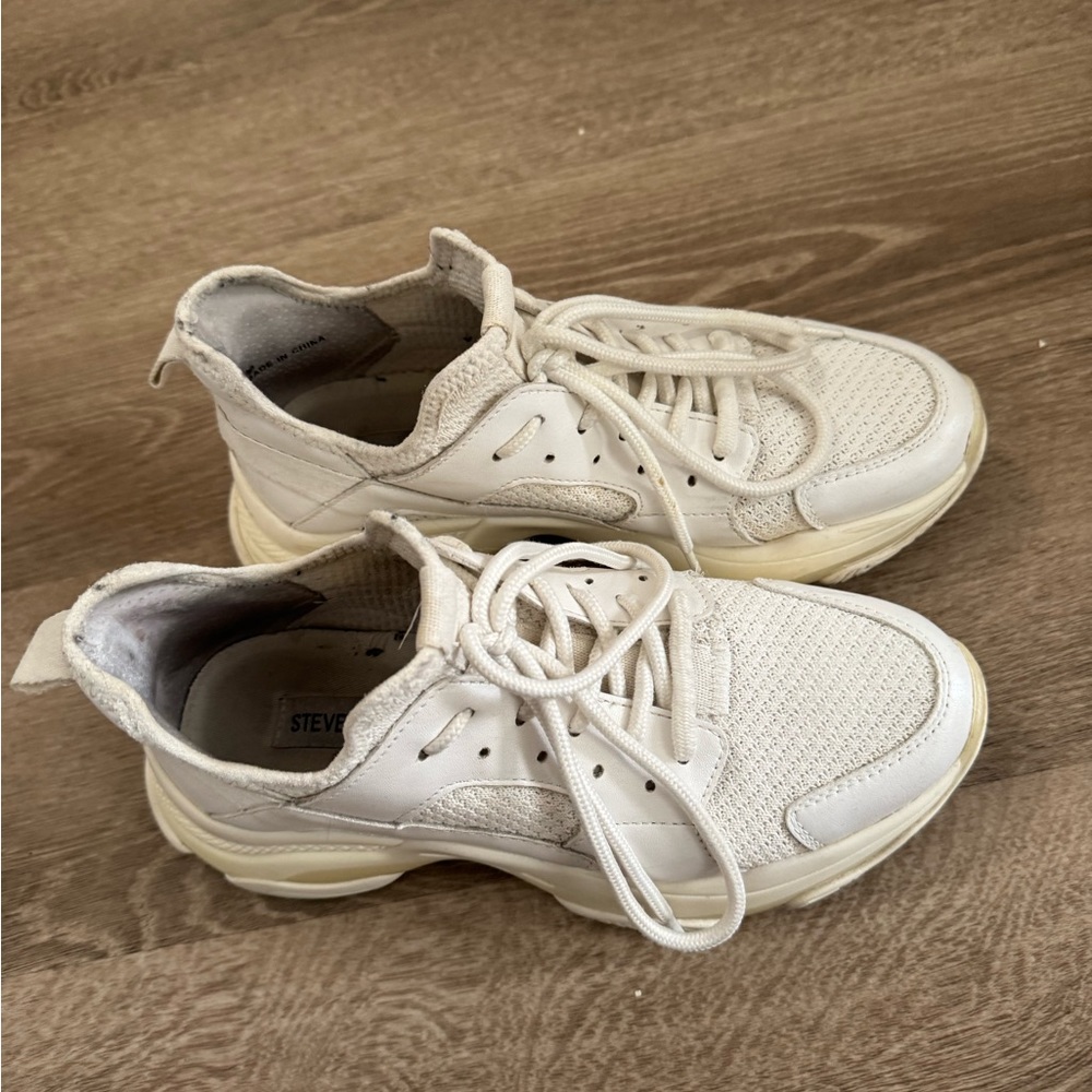 Michael Kors white and clear sneakers - Picture 10 of 11